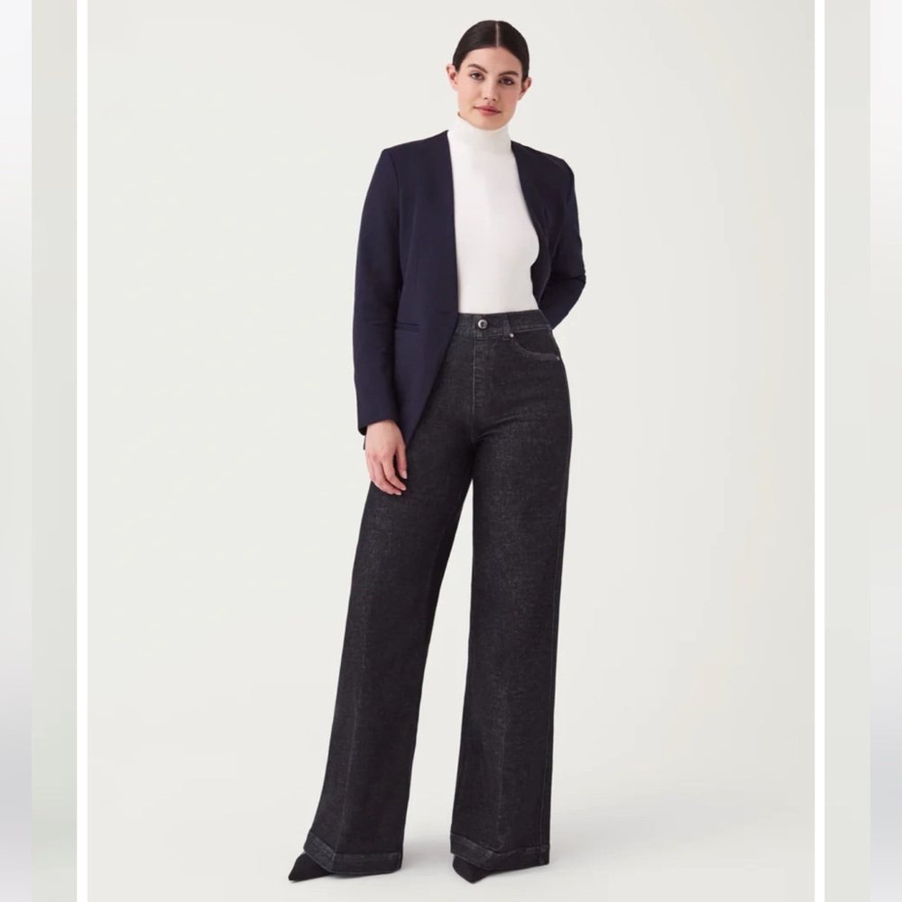SPANX Wide leg jeans in charcoal